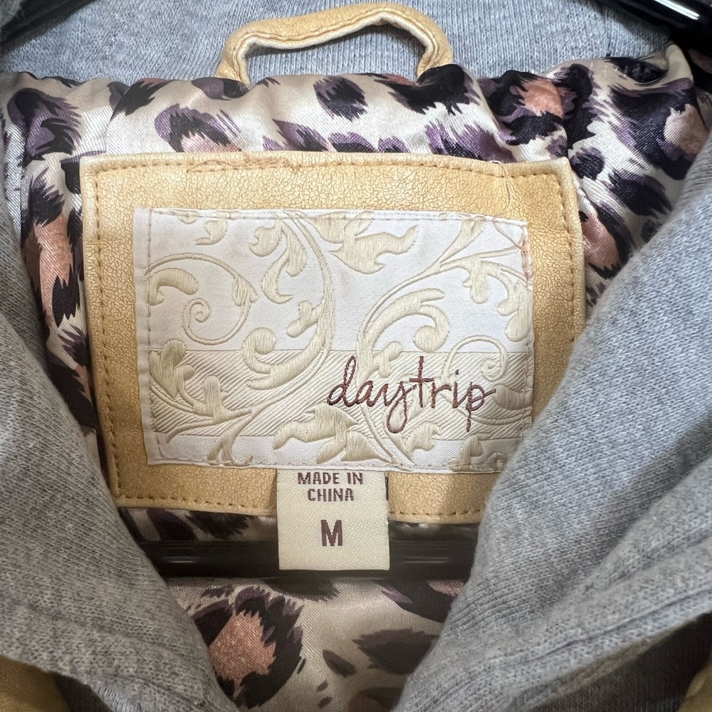Daytrip Jacket - Picture 7 of 7